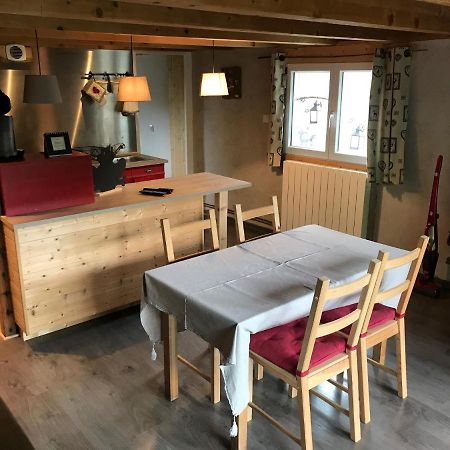 Chez Julie Bed & Breakfast Thollon-les-Memises Bagian luar foto